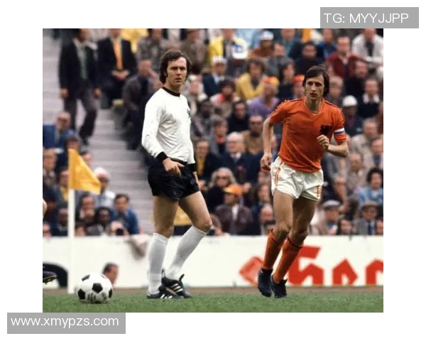 三十年代足球王国的璀璨球星与传奇时刻再现