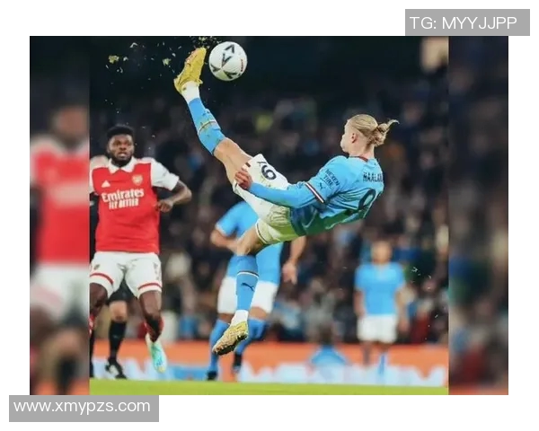 足球场上炙手可热的球星们如何影响现代足球的发展与魅力